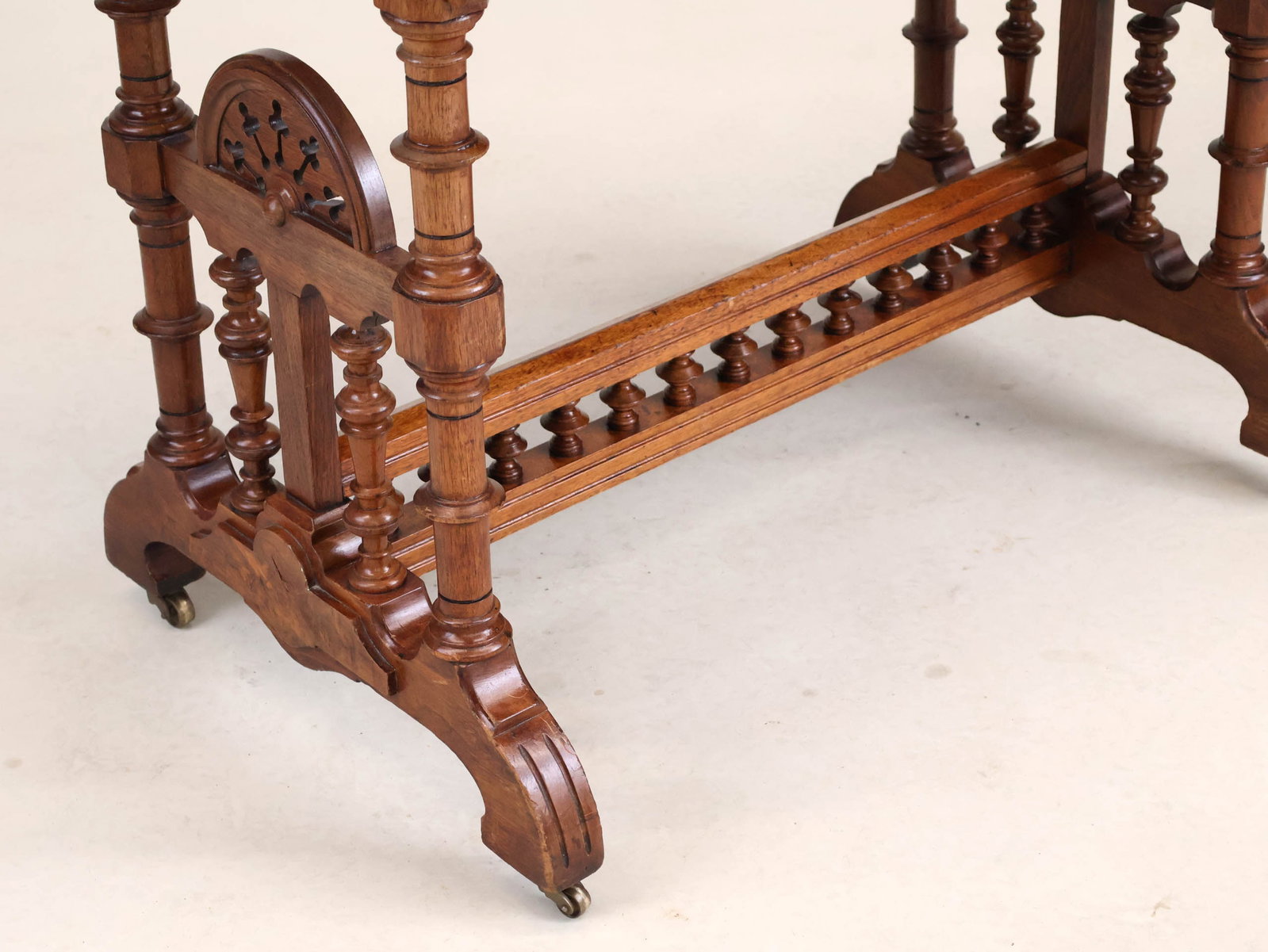 Victorian Figured Walnut Writing Desk - 5
