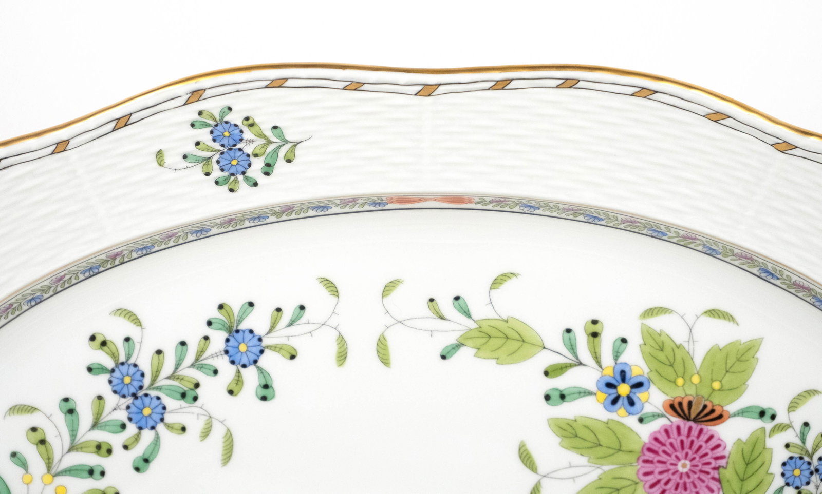 Three Herend "Indian Basket" Platters - 3