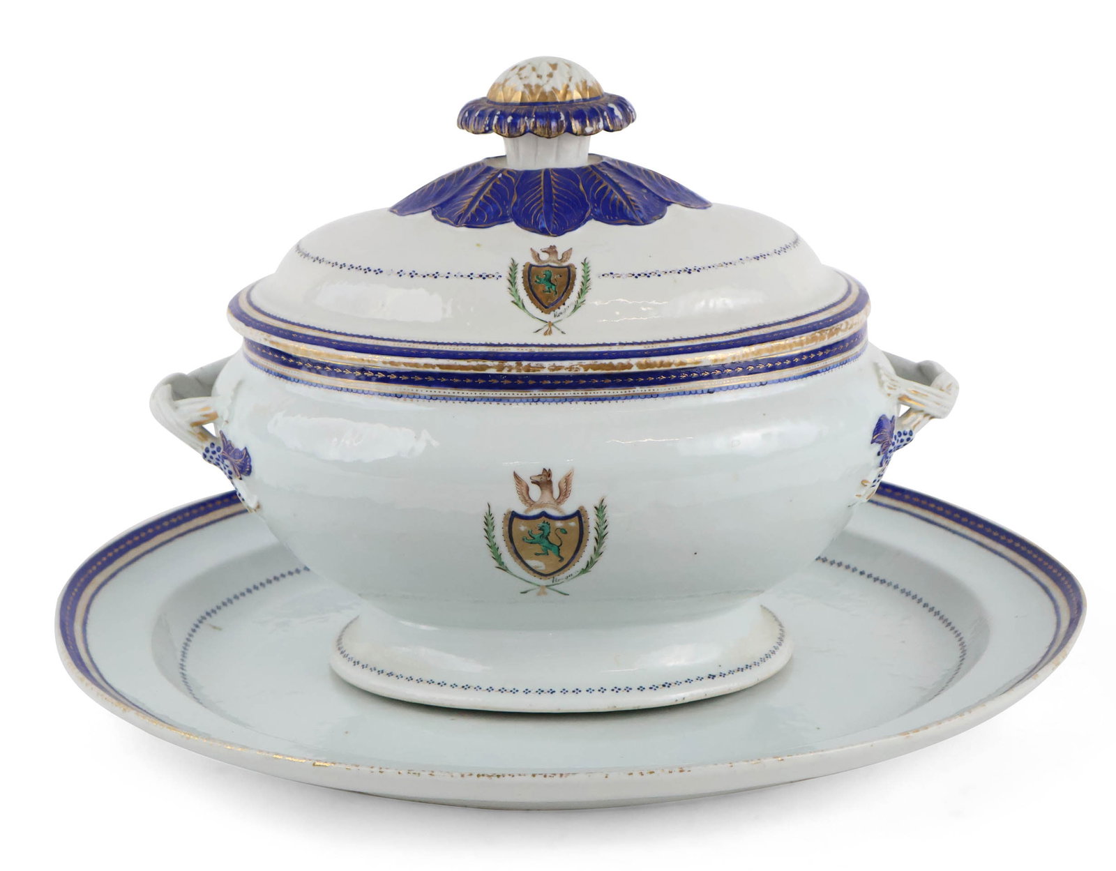 The John Morgan(1753-1842) Family Chinese Export Armorial Soup Tureen and Platter (1 of 20)