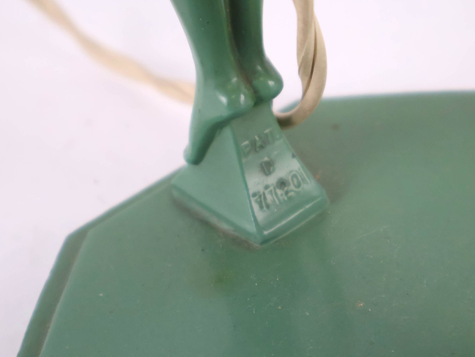 Frankart Figural Table Lamp - 14