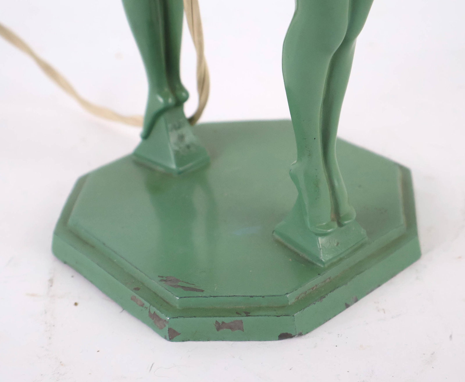 Frankart Figural Table Lamp - 8