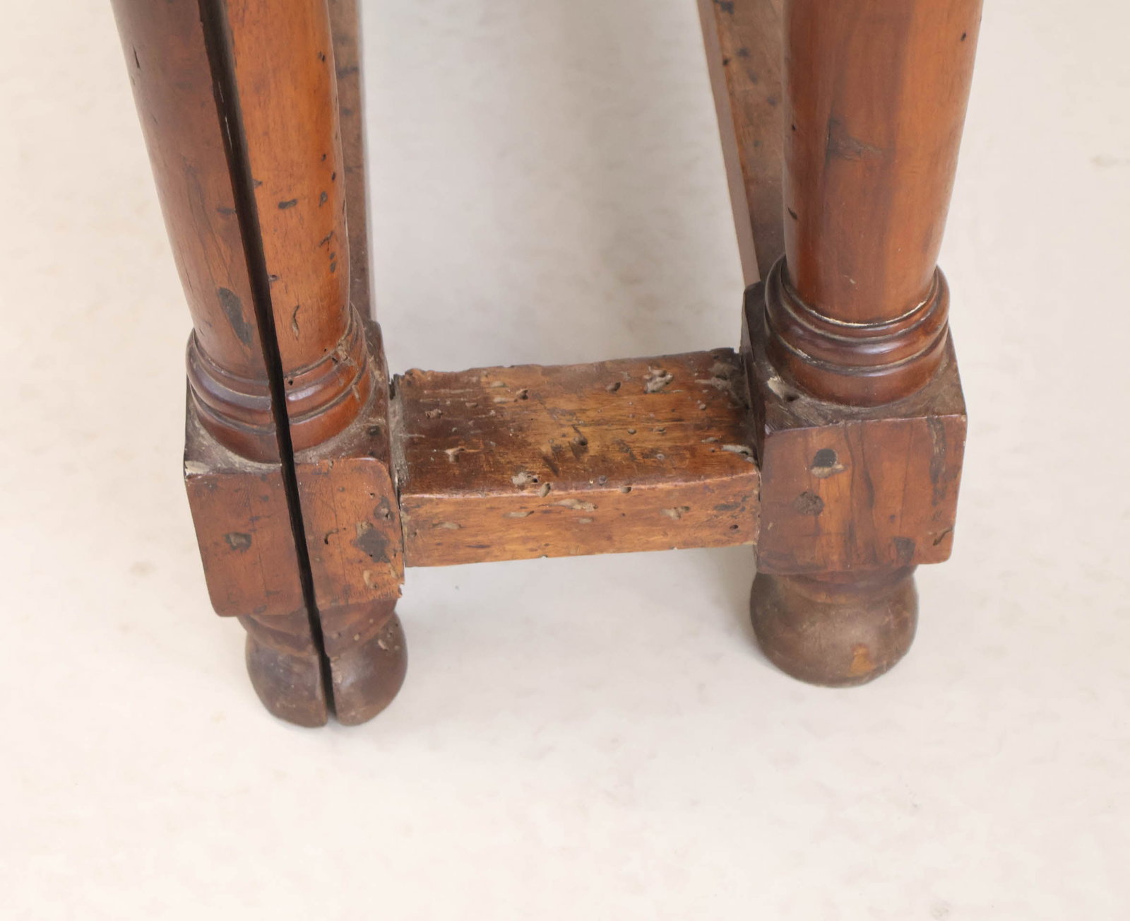 Baroque Oak Gate-Leg Drop Leaf Table - 5