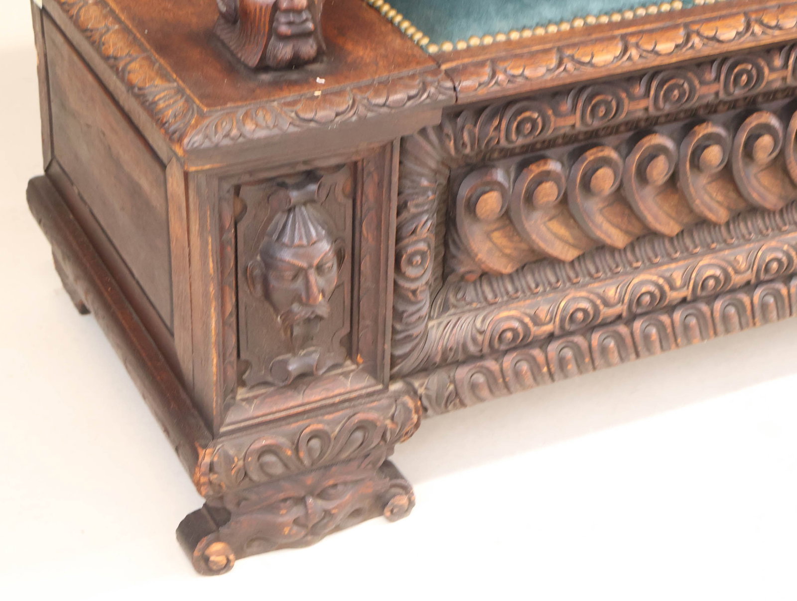 Baroque Style Carved Oak Settee - 3
