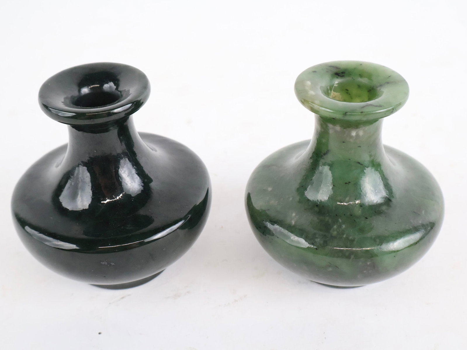Two Chinese Jade Bud Vases - 2