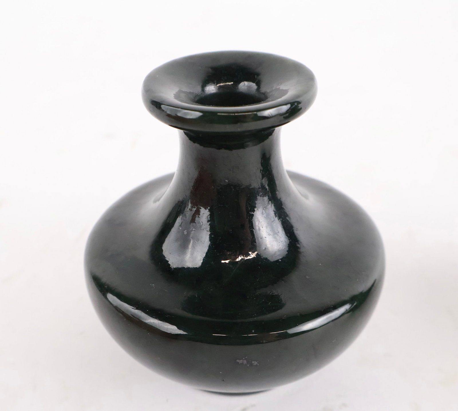 Two Chinese Jade Bud Vases - 5
