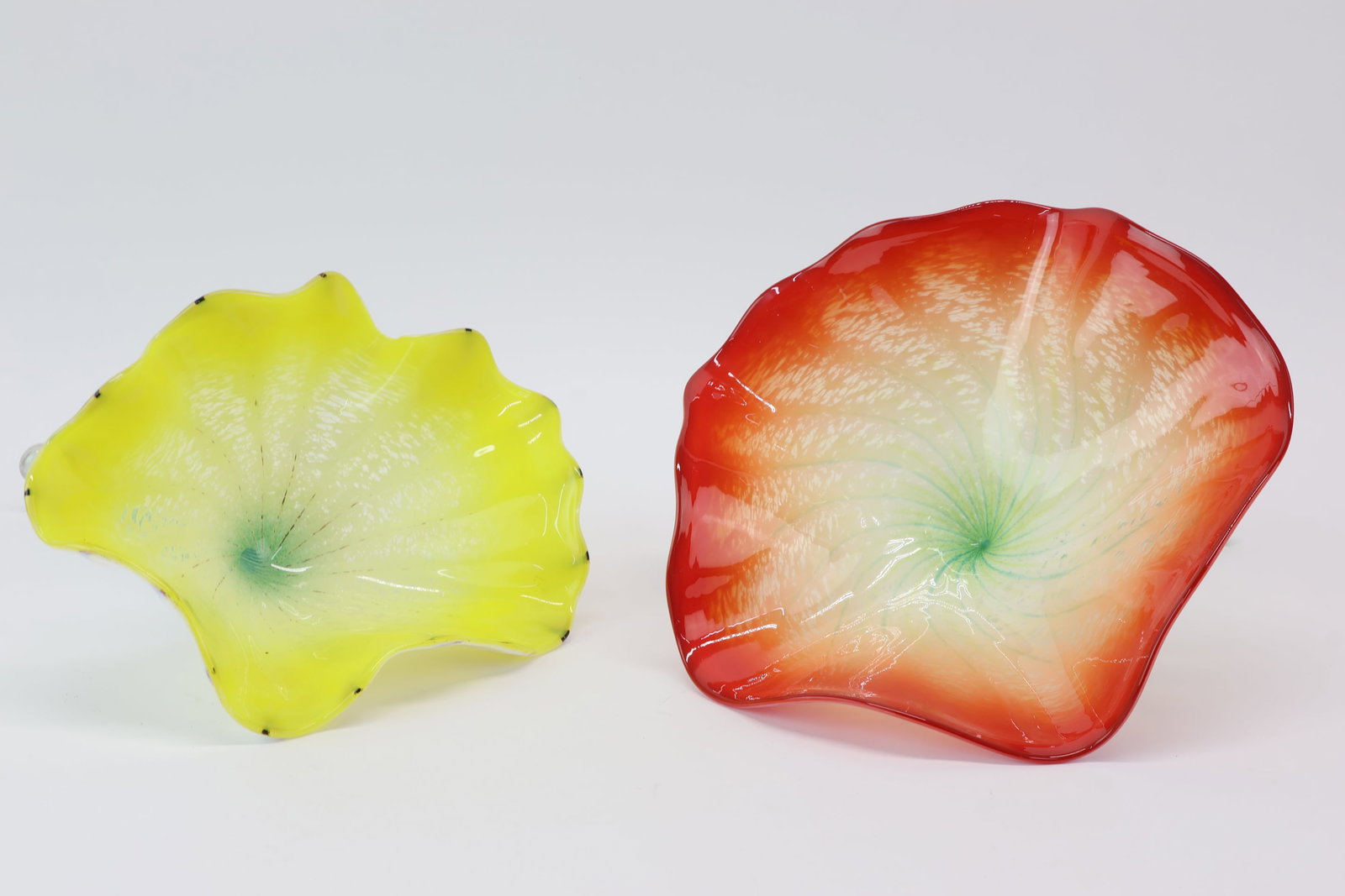 Two Large Murano Glass Flowers (1 of 7)