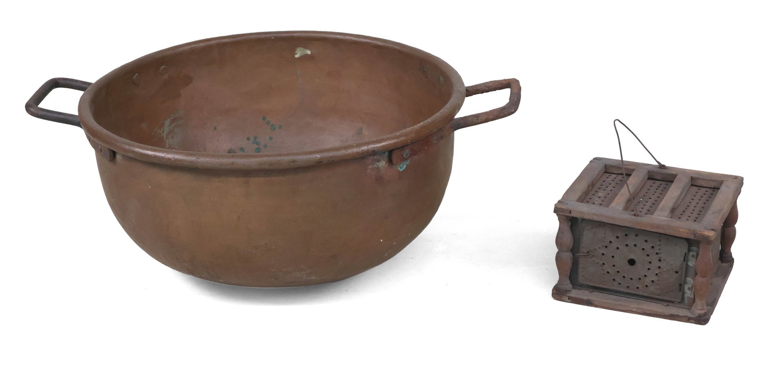 Early Hand Hammered and Dovetailed Copper Cauldron (1 of 11)