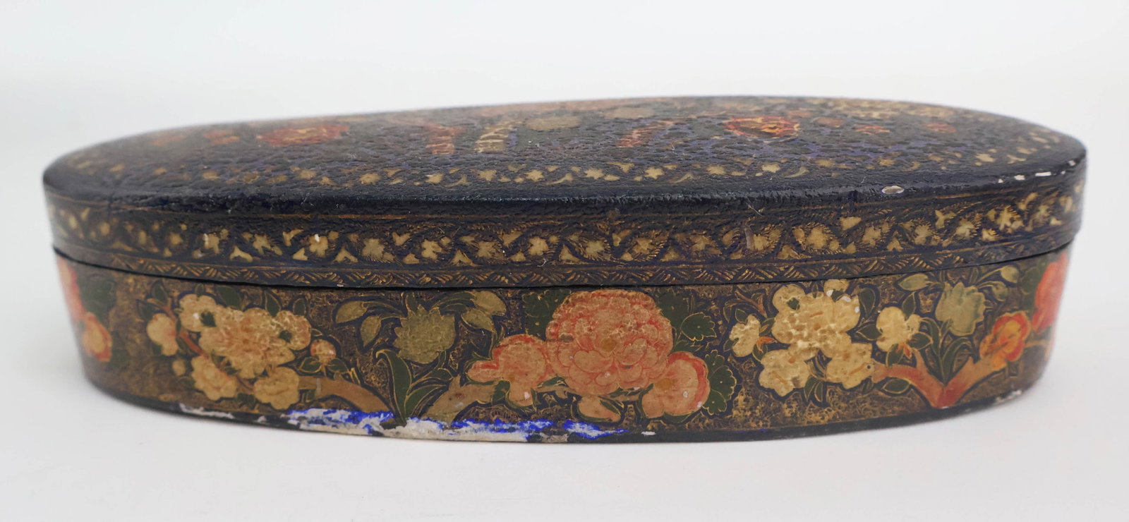 Two Painted Lacquer Boxes - 10