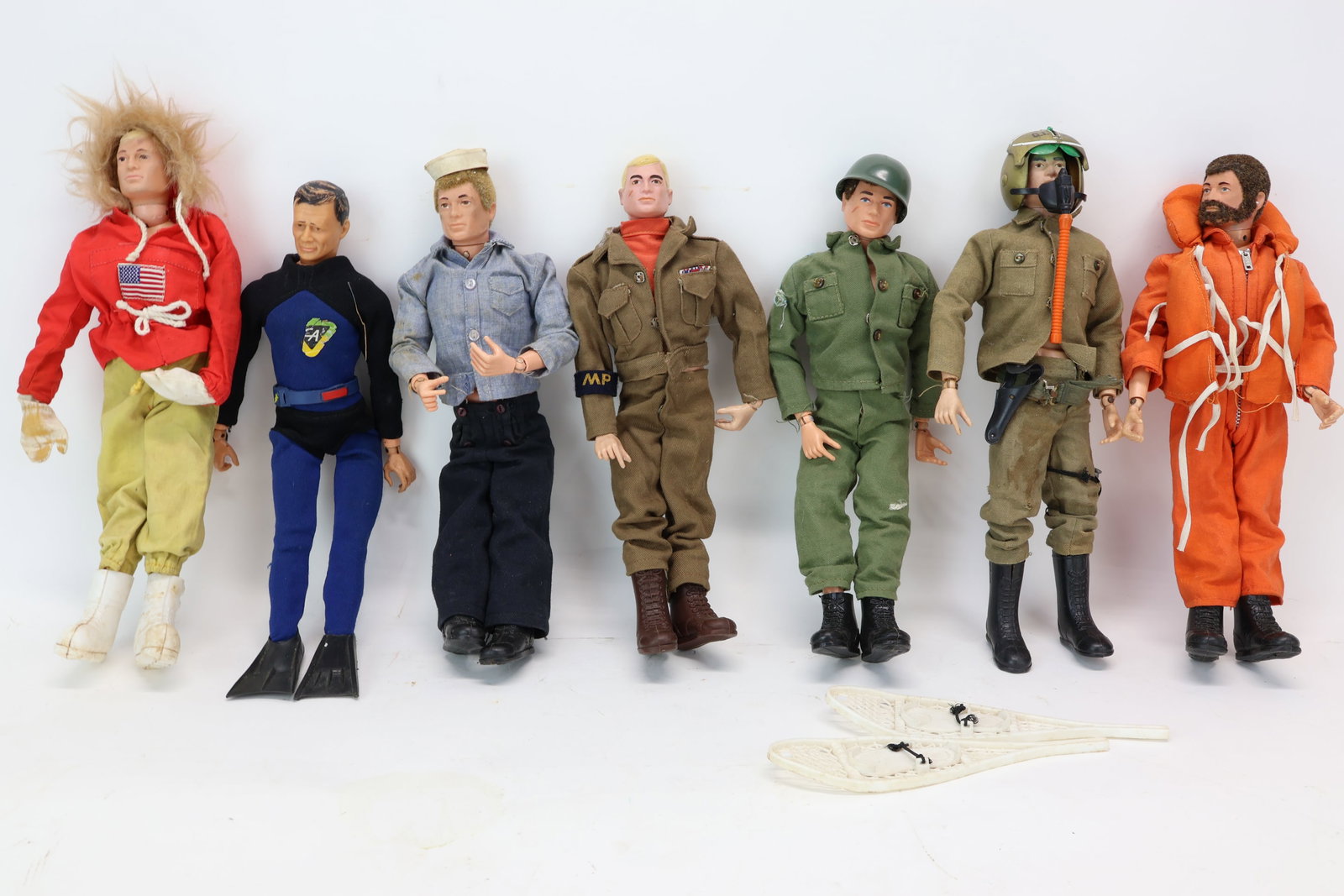 Vintage Group of Six Assorted GI Joe Action Figures (1 of 7)