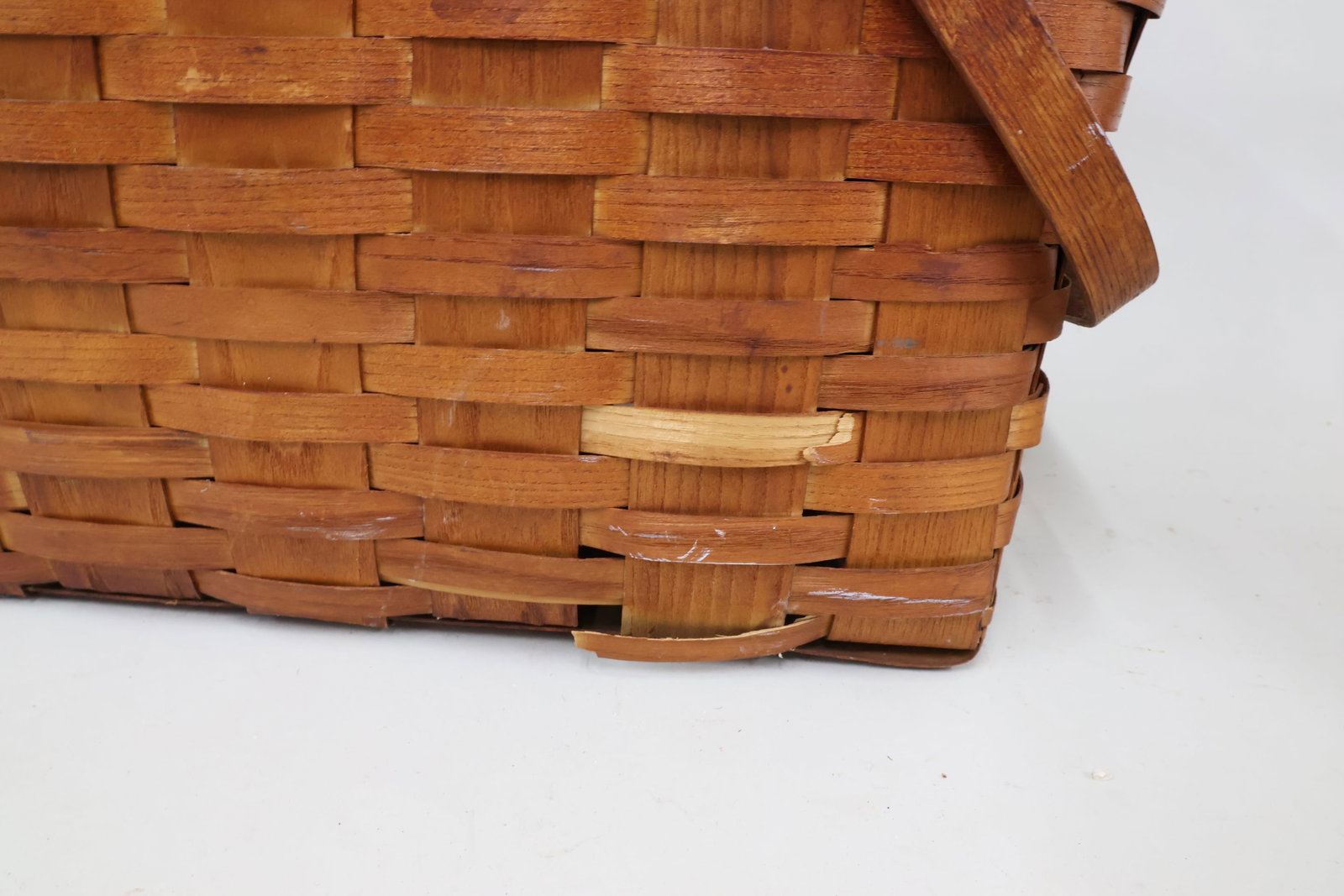 Two Vintage Split Woven Picnic Baskets - 16