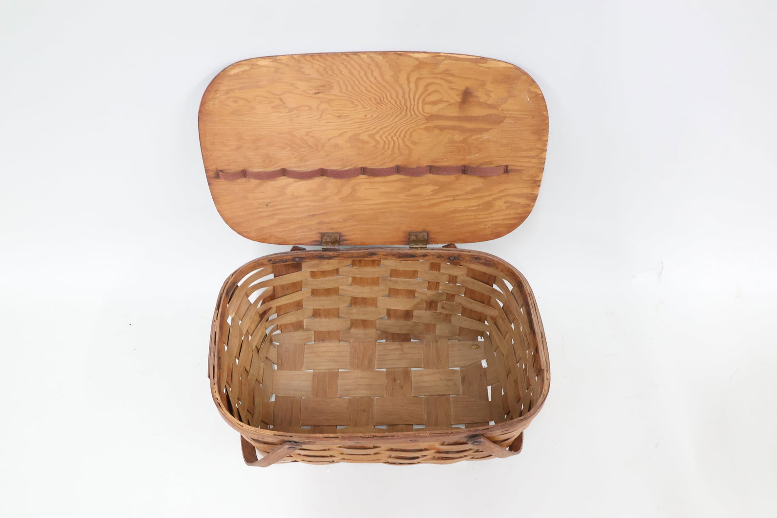 Three Vintage Split Woven Picnic Baskets - 7