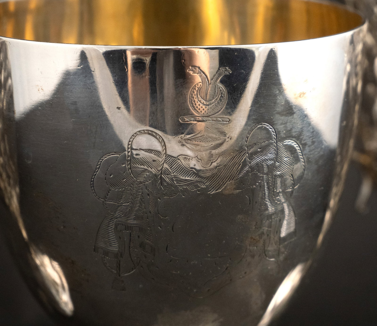 Two Georgian Irish Ecclesiastical Double Handled Cups - 3
