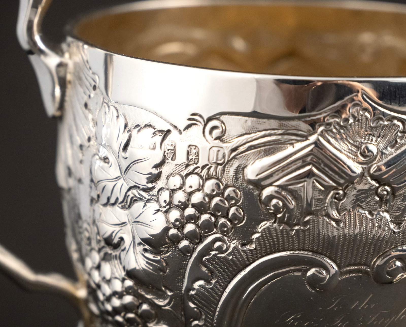 Two Georgian Irish Ecclesiastical Double Handled Cups - 7