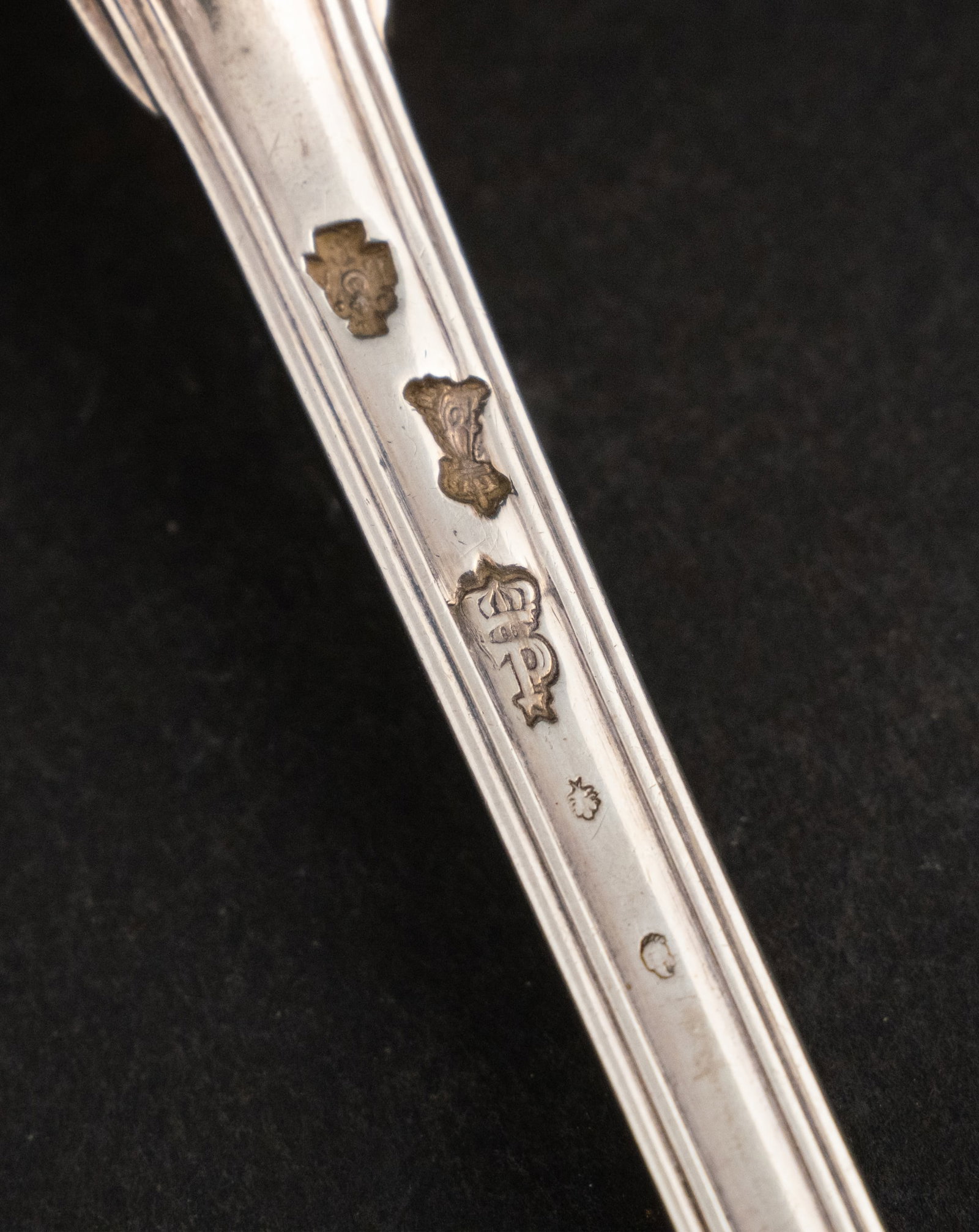 Irish Silver Divided Pea Serving Spoon - 10