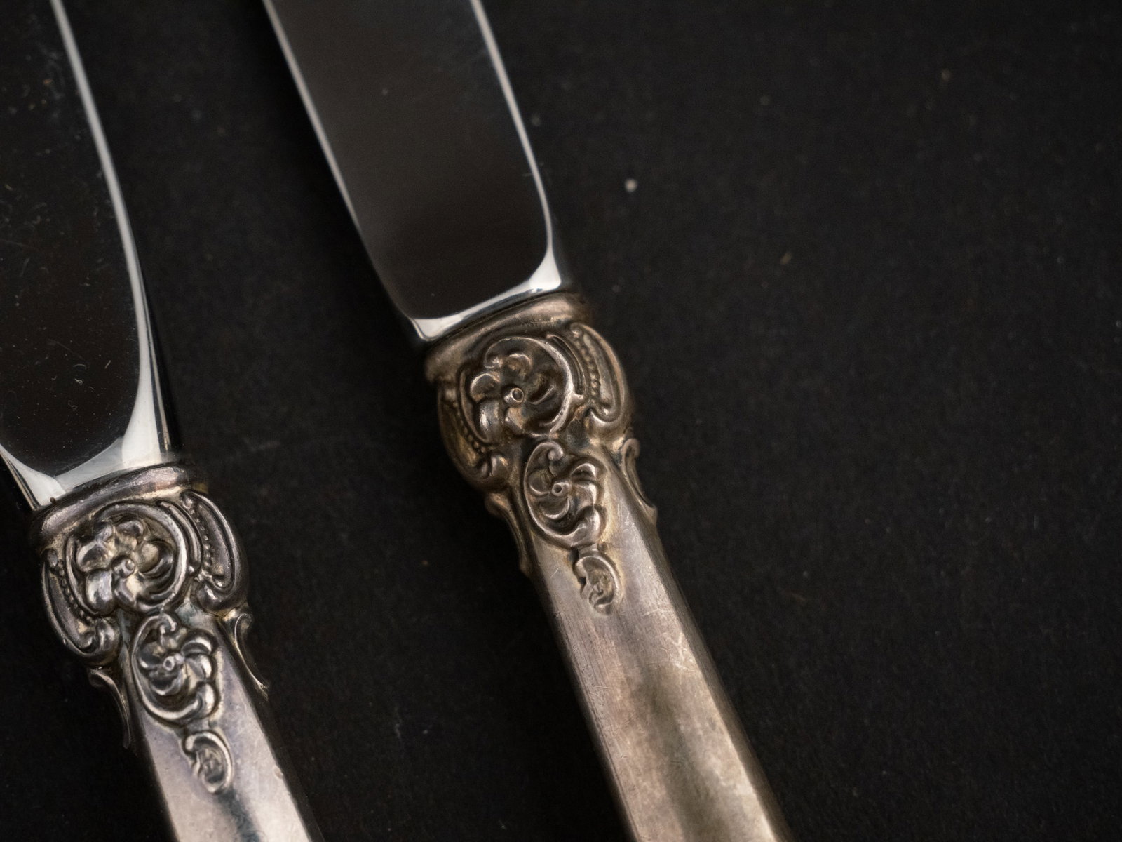 Wallace Sterling "Grand Baroque" Pattern Flatware - 3