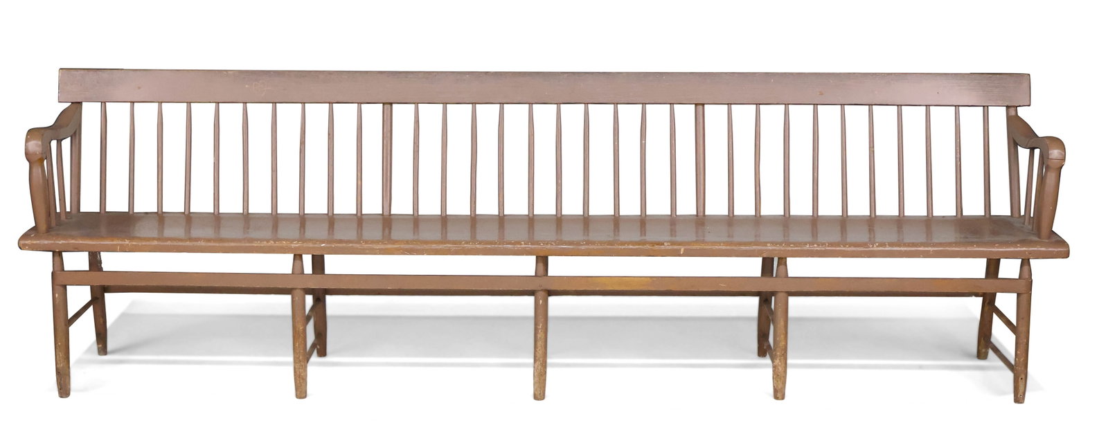 Brown-Painted Windsor Bench: Brown-Painted Windsor Bench American, 19th/20th C. Provenance: Property of a Private Bernardsville, NJ Collection 32 1/2 x 9 x 14 1/2 in. (82.6 x 22.9 x 36.8 cm.)