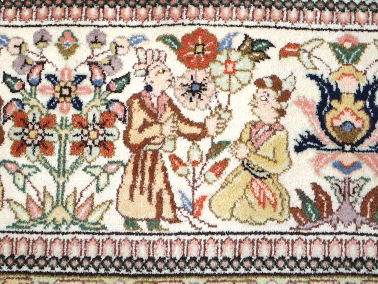 Taba Tabriz Carpet - 9