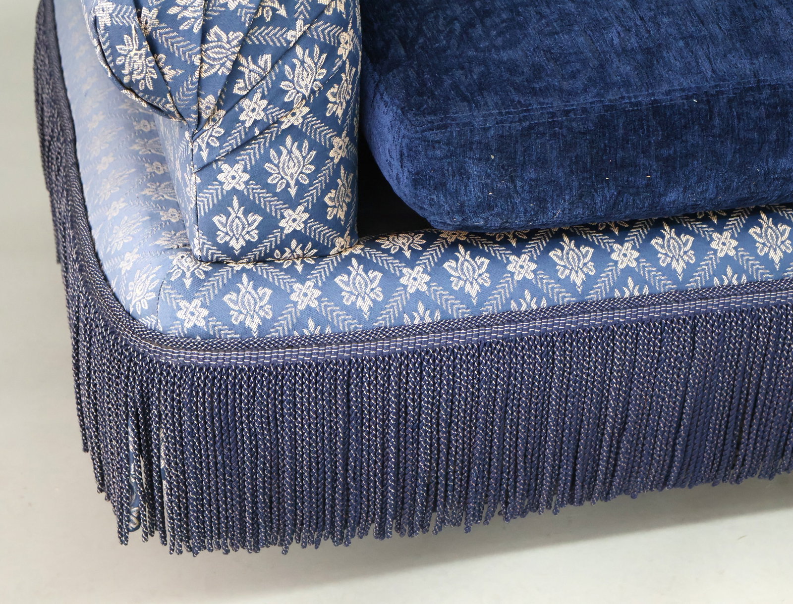 Contemporary Blue-Upholstered Settee - 10