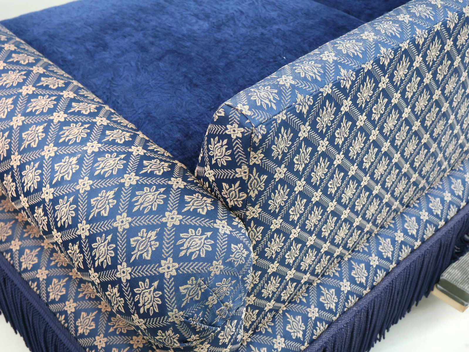 Contemporary Blue-Upholstered Settee - 11