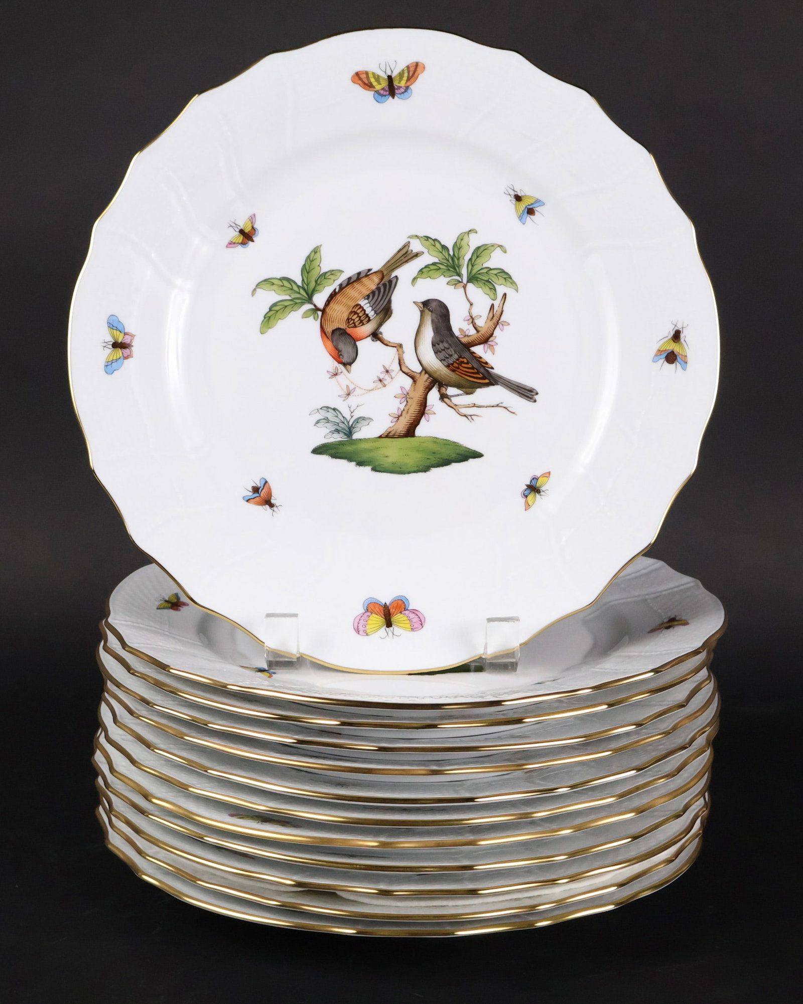 Set of Twelve Herend "Rothschild Bird" Porcelain Dinner Plates (1 of 9)