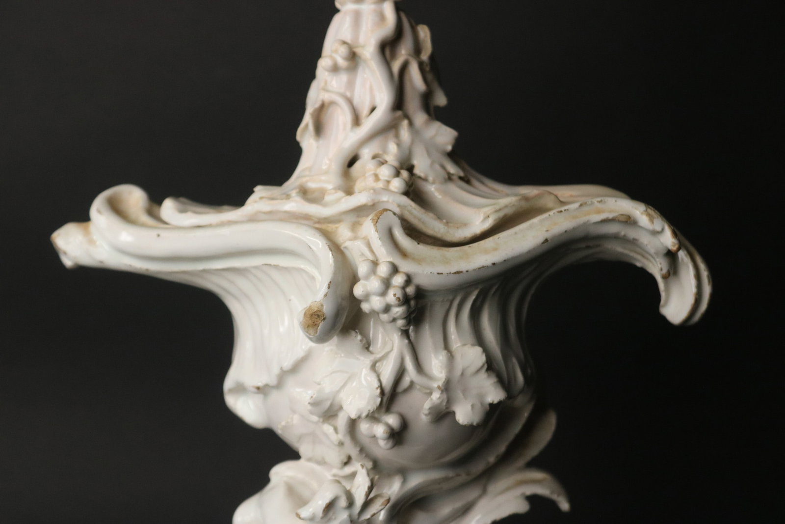 Blanc de Chine Ormolu-Mounted Urn - 9