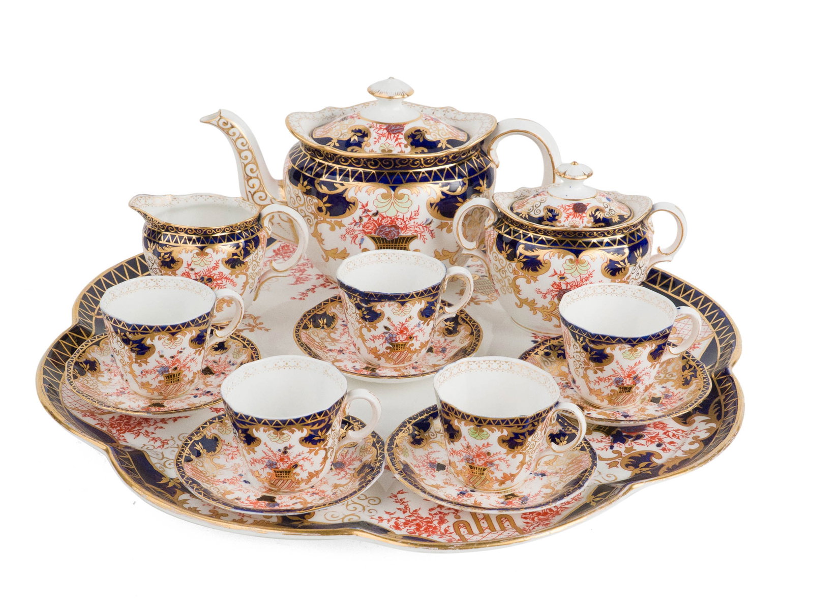 Royal Crown Doulton Imari Tea Service (1 of 8)
