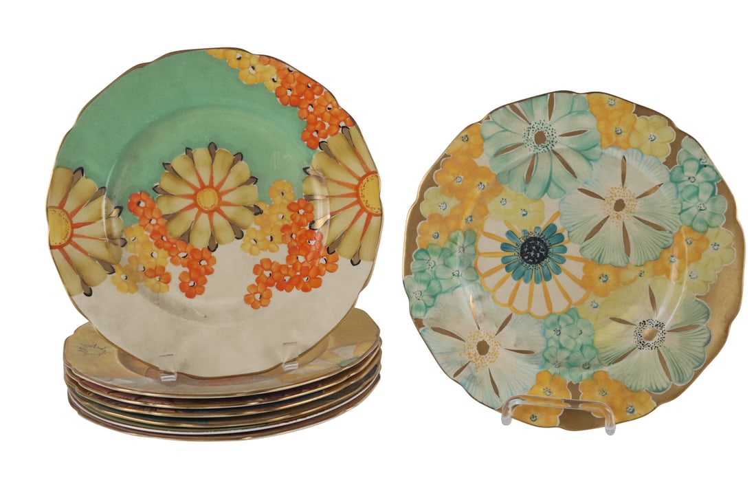 Eight Gray's Pottery Floral-Decorated Plates (1 of 9)