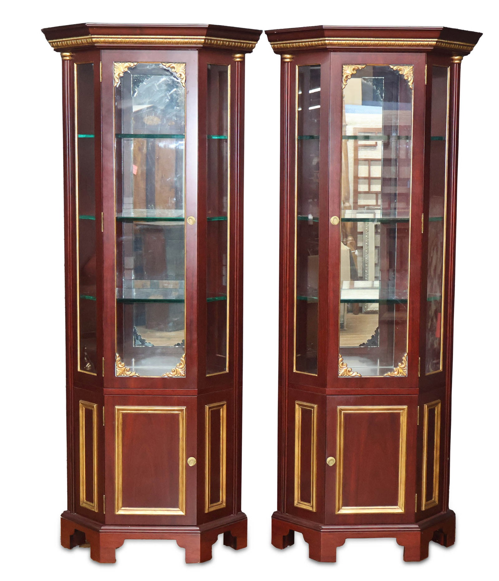 Pair of Parcel-Gilt Corner Curio Cabinets (1 of 14)