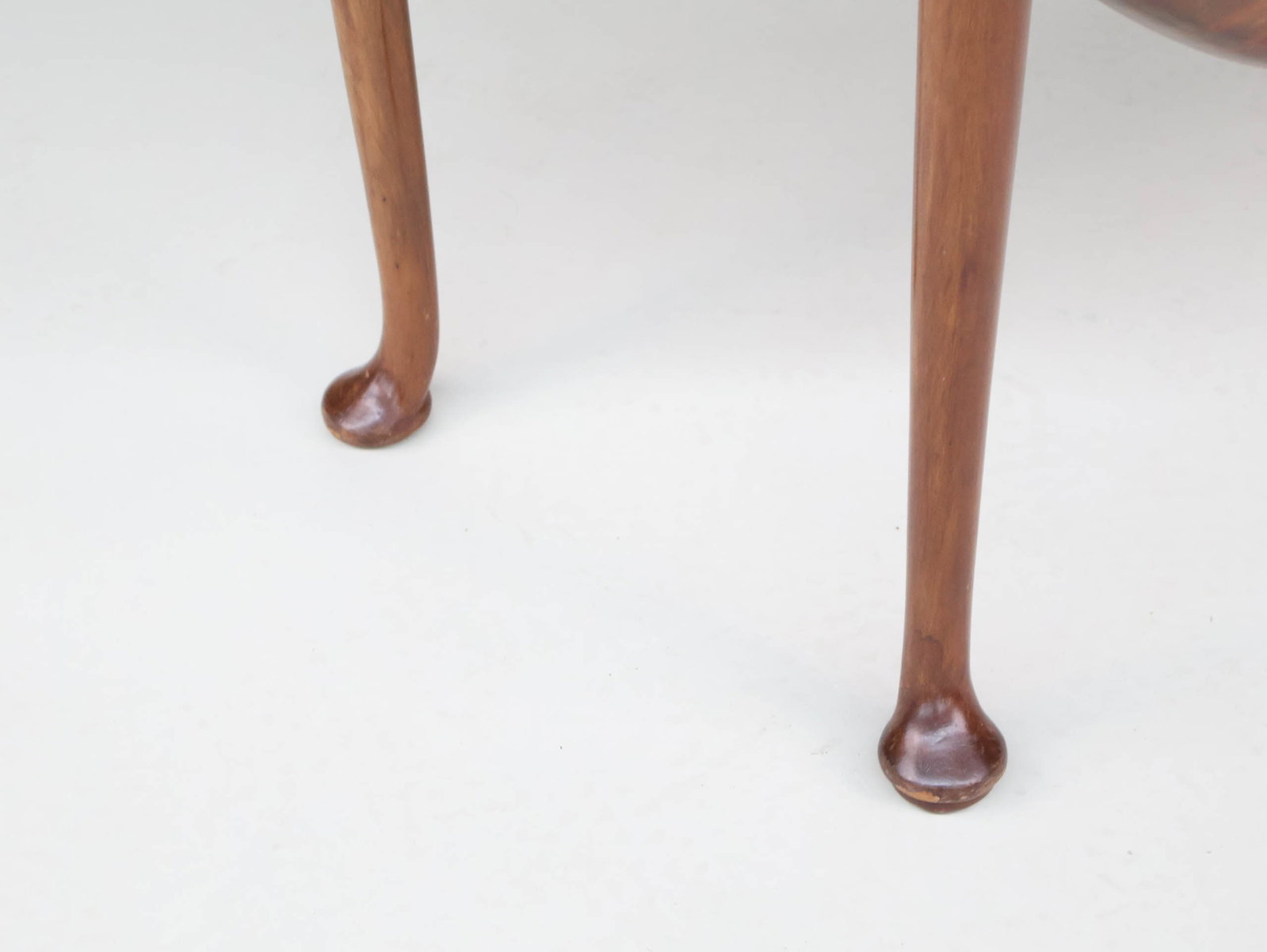 Queen Anne Mahogany Drop Leaf Table - 4