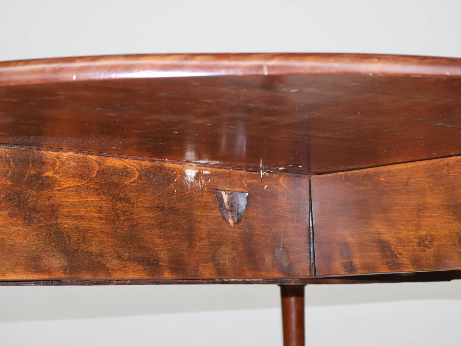 Queen Anne Mahogany Drop Leaf Table - 6