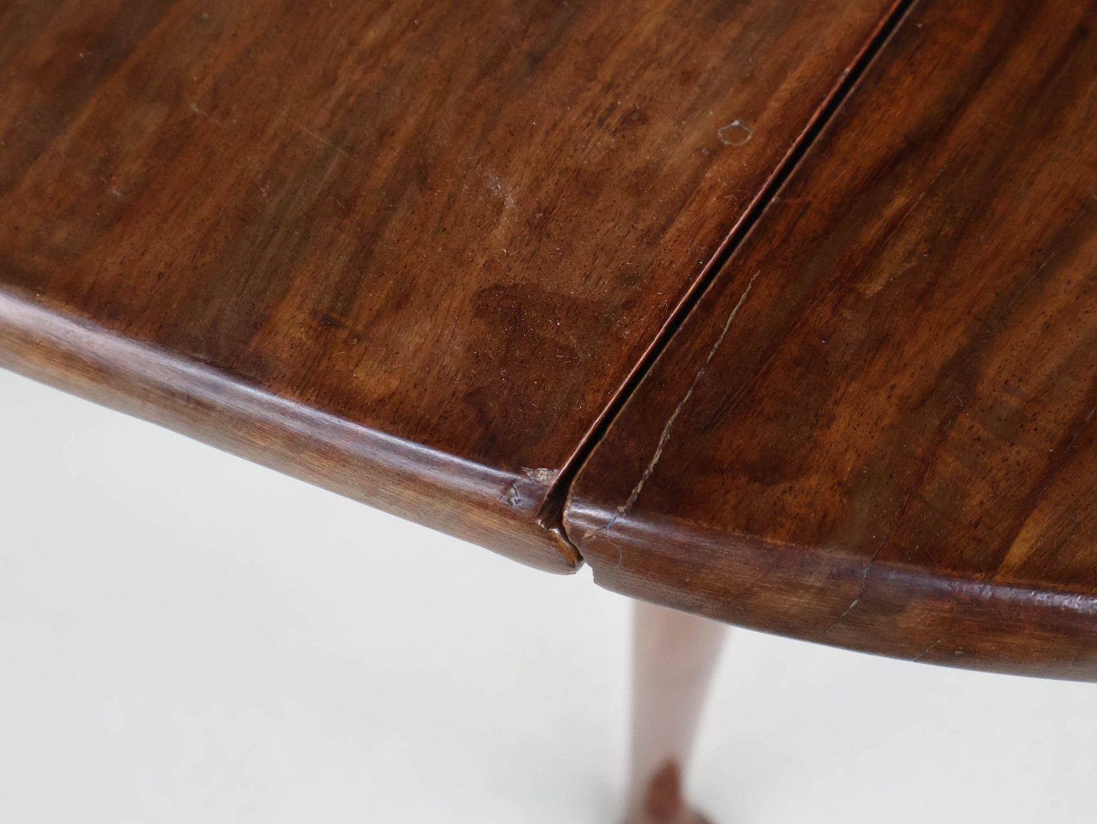Queen Anne Mahogany Drop Leaf Table - 8