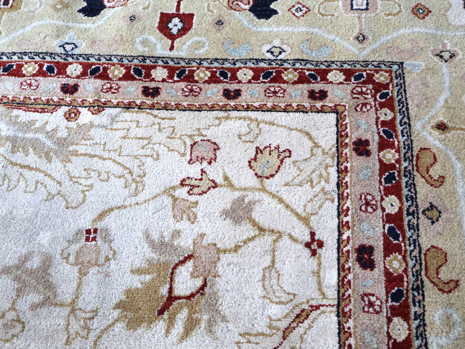 Indo-Tabriz Carpet - 15
