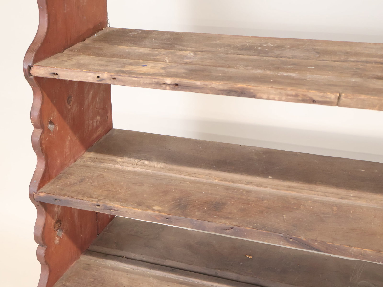 Red-Stained Pine Bucket Bench - 4
