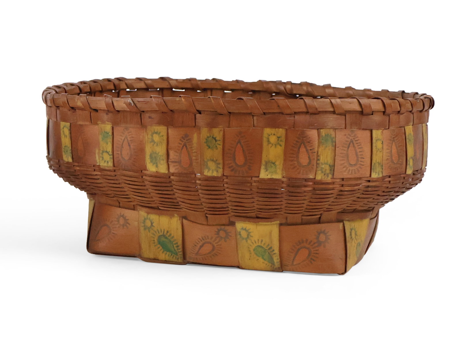 Three Color "Potato-Stamped" Woven Splint Basket: Three Color "Potato-Stamped" Woven Splint Basket Probably New England, 19th C. Provenance: American Hurrah Antiques, New York Christie's New York, Jan. 20, 2022, lot 474 Property from a Private