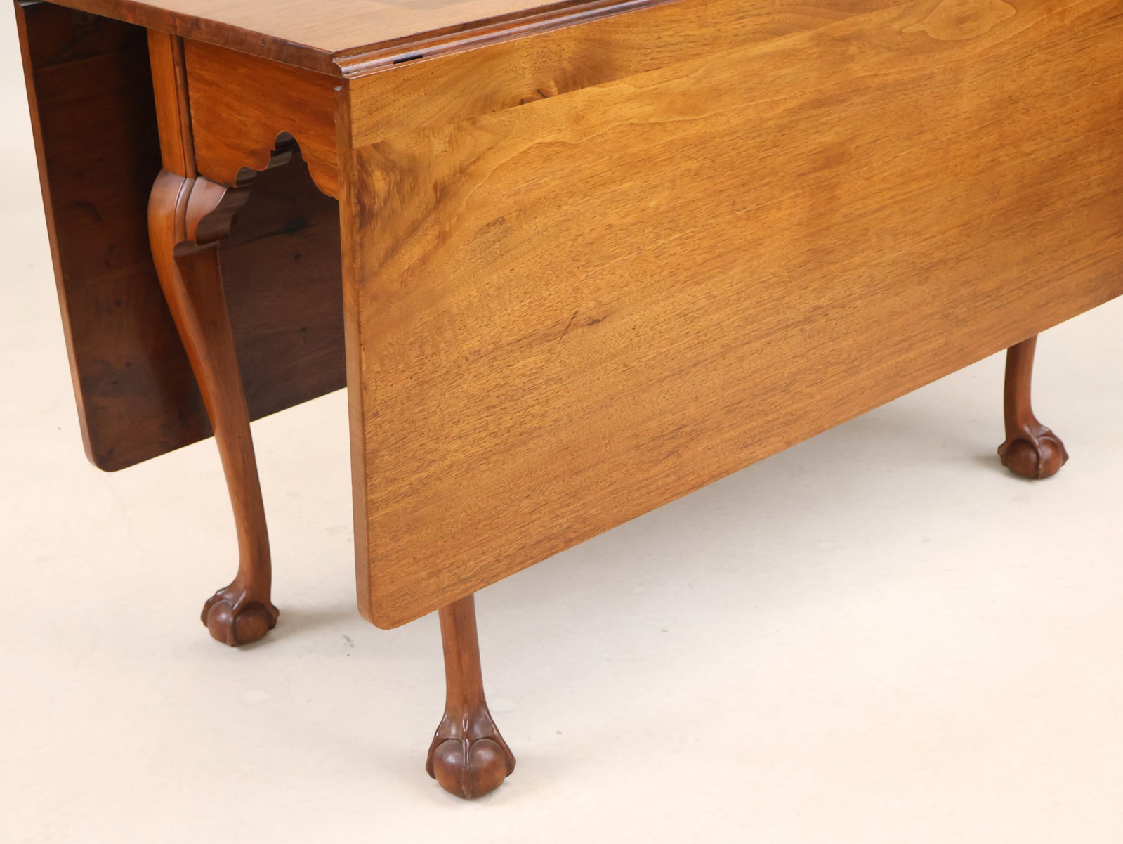 Chippendale Carved Walnut Drop-Leaf Dining Table - 4