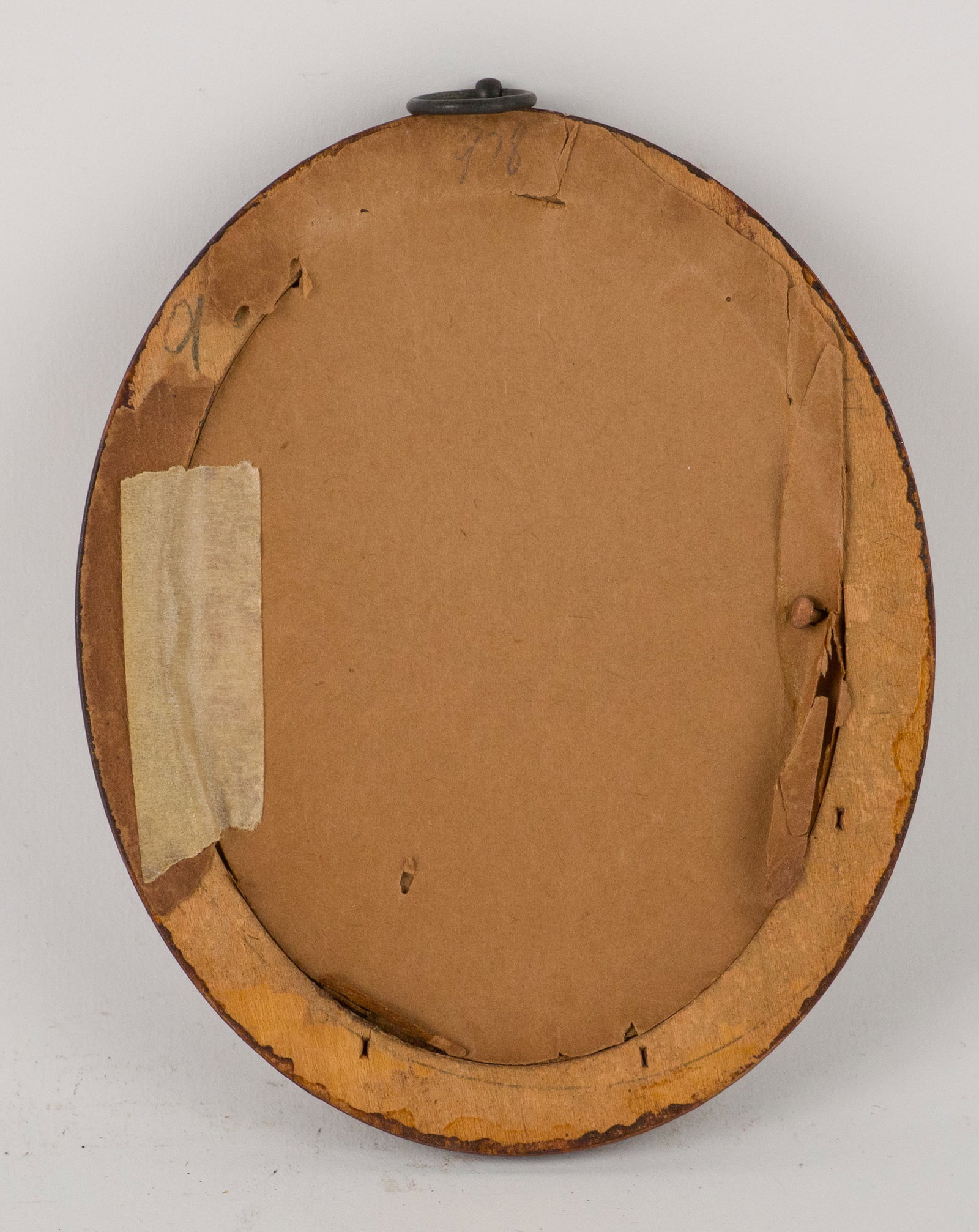 Four Oval Framed Silhouettes - 10
