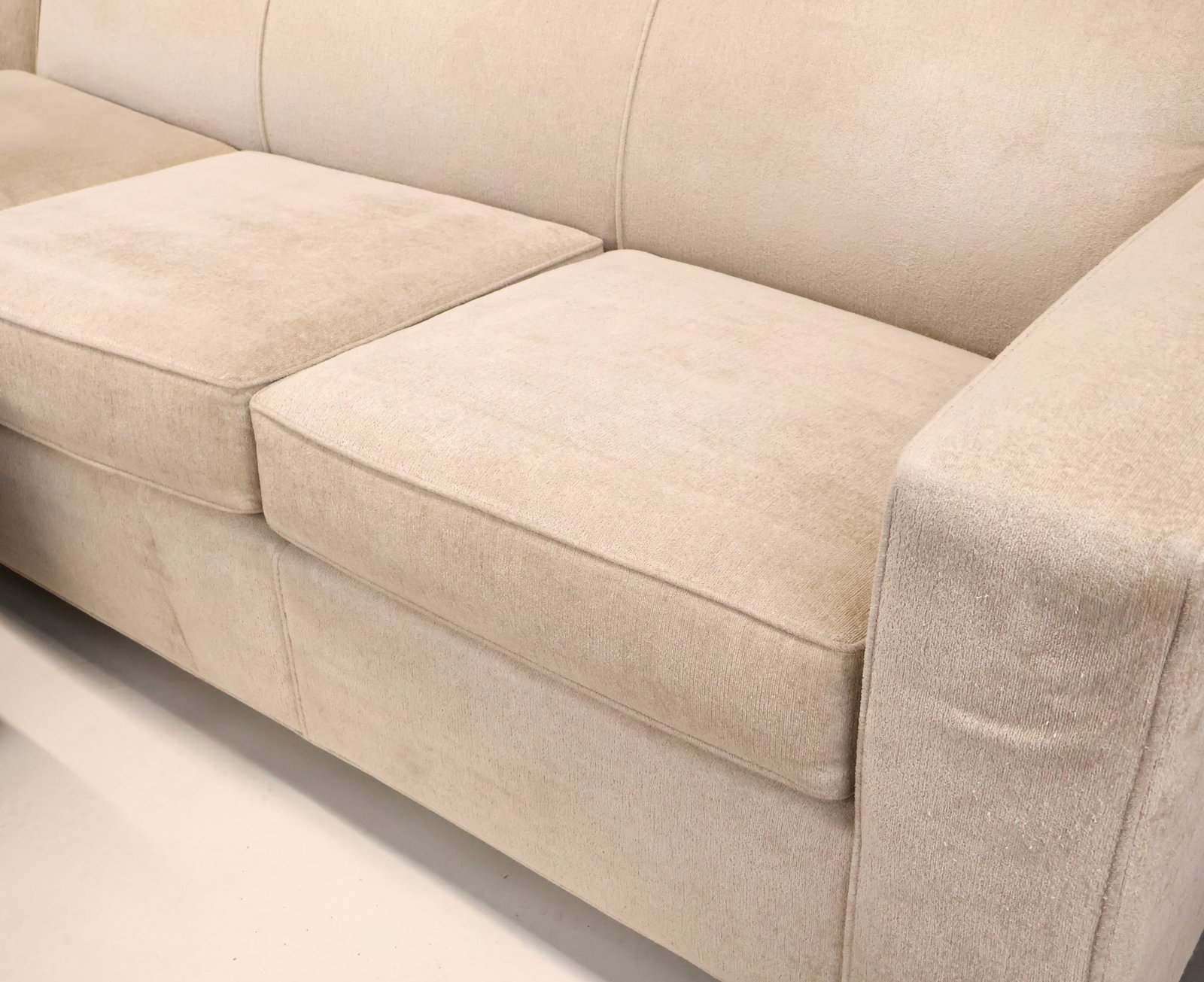 Modern Three Part Upholstered Sectional Sofa - 7