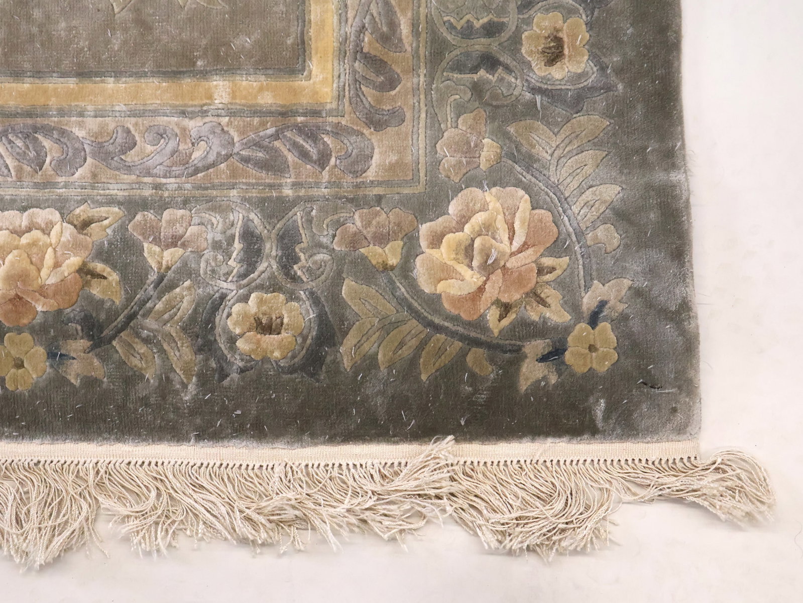 Chinese Silk Rug - 6
