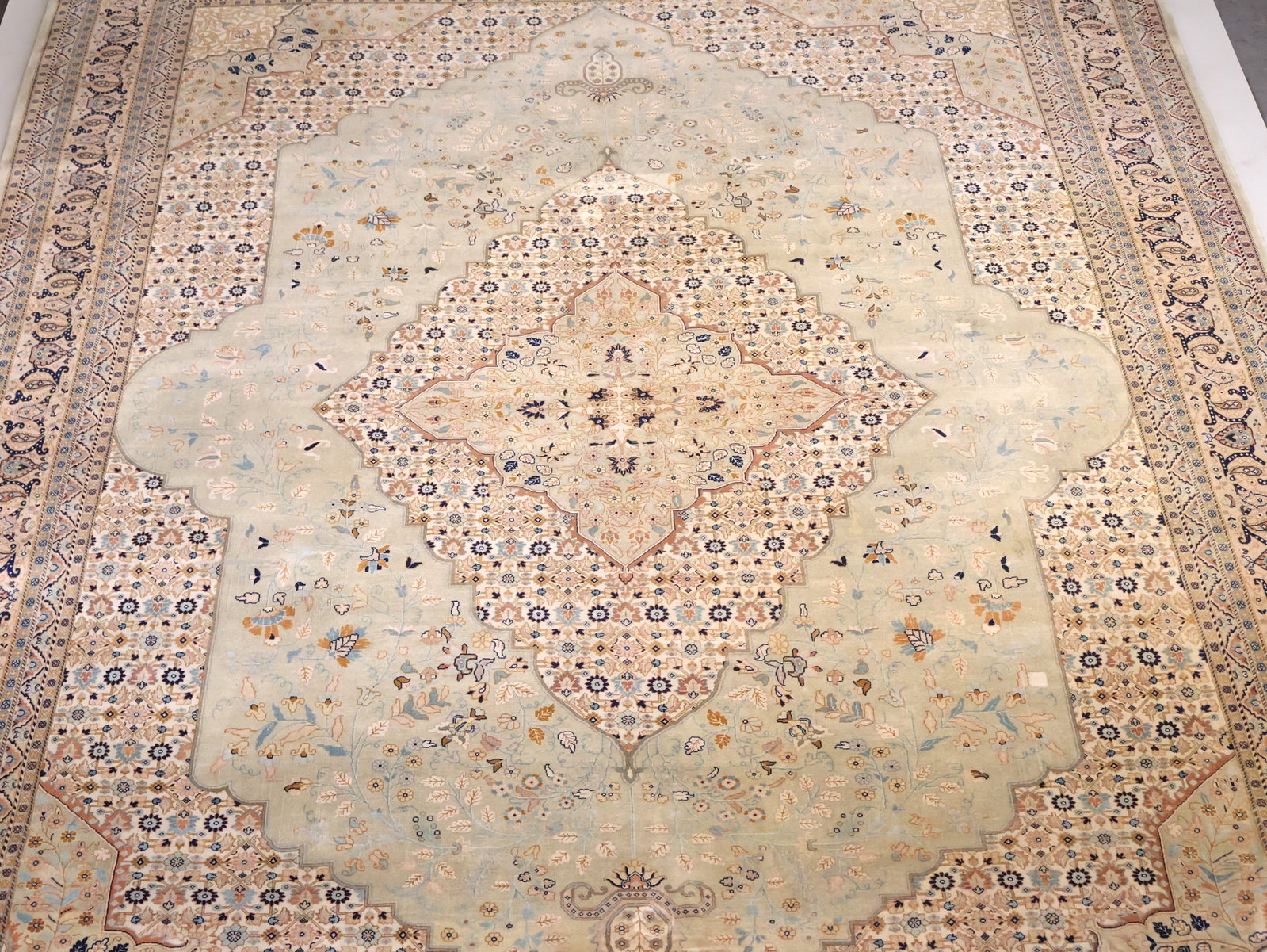 Tabriz Carpet - 3