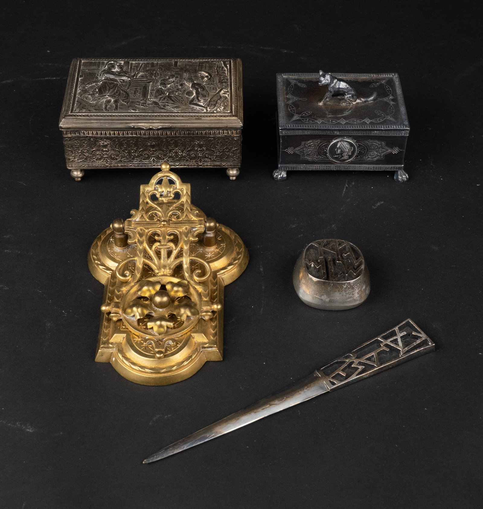 Vintage Metal Musical Jewelry Box (1 of 11)