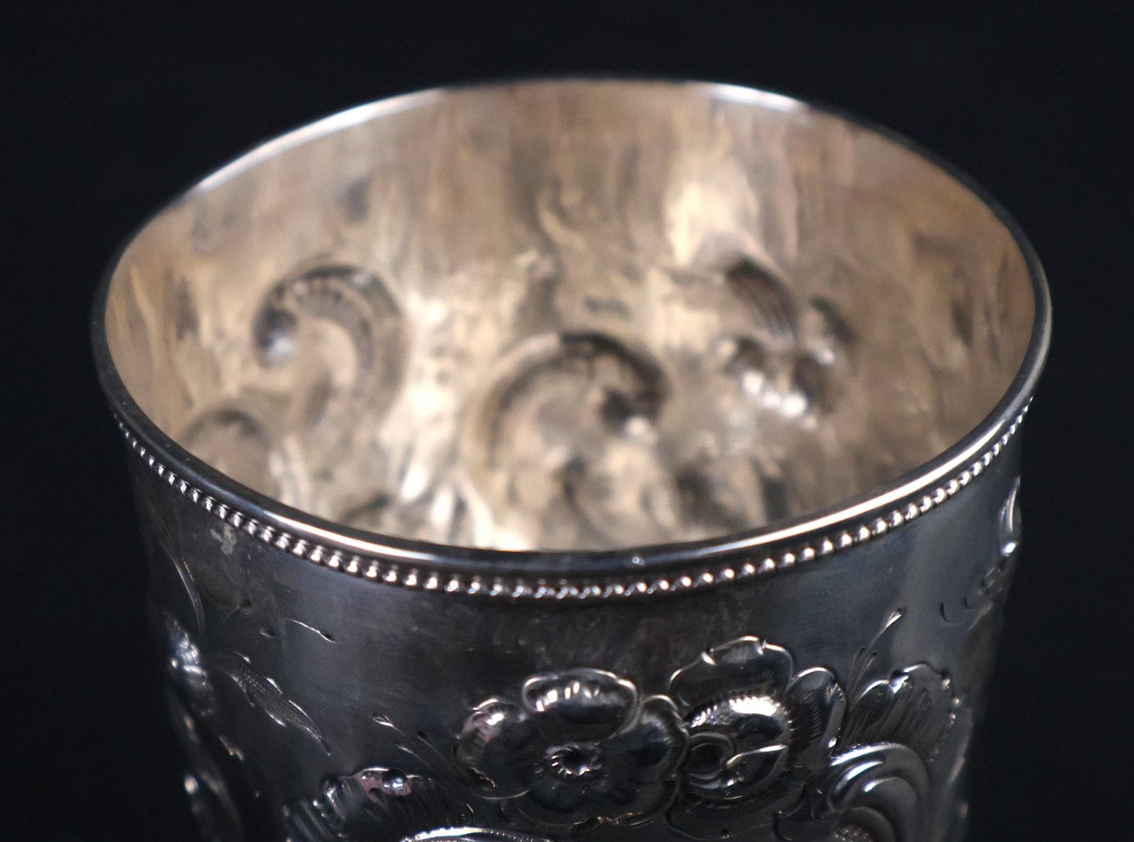 Sterling Silver Circular Covered String Box - 7