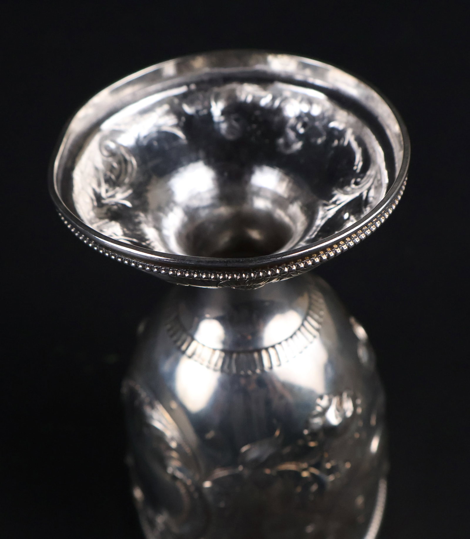 Sterling Silver Circular Covered String Box - 9