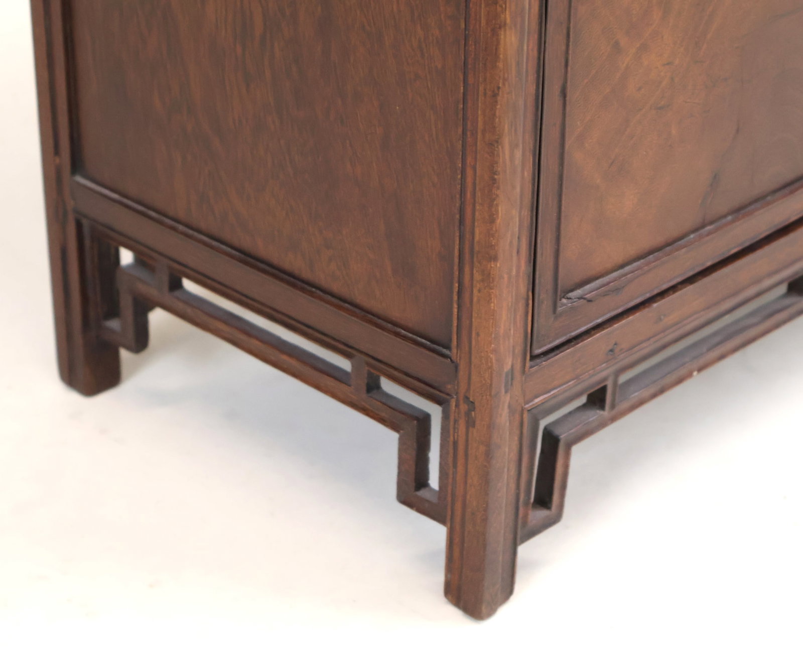Chinese Longyan Cabinet - 5