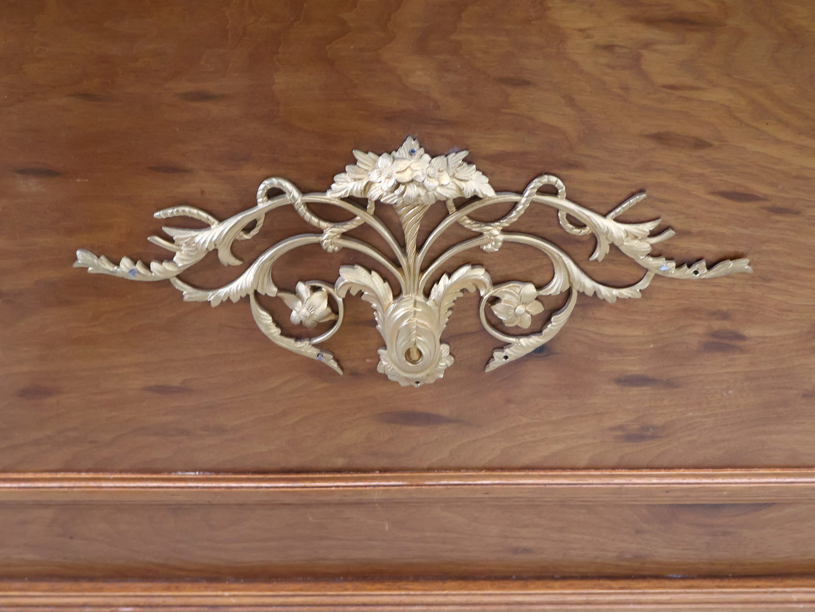 Neoclassical Style Ormolu-Mounted Walnut Bedstead. - 3