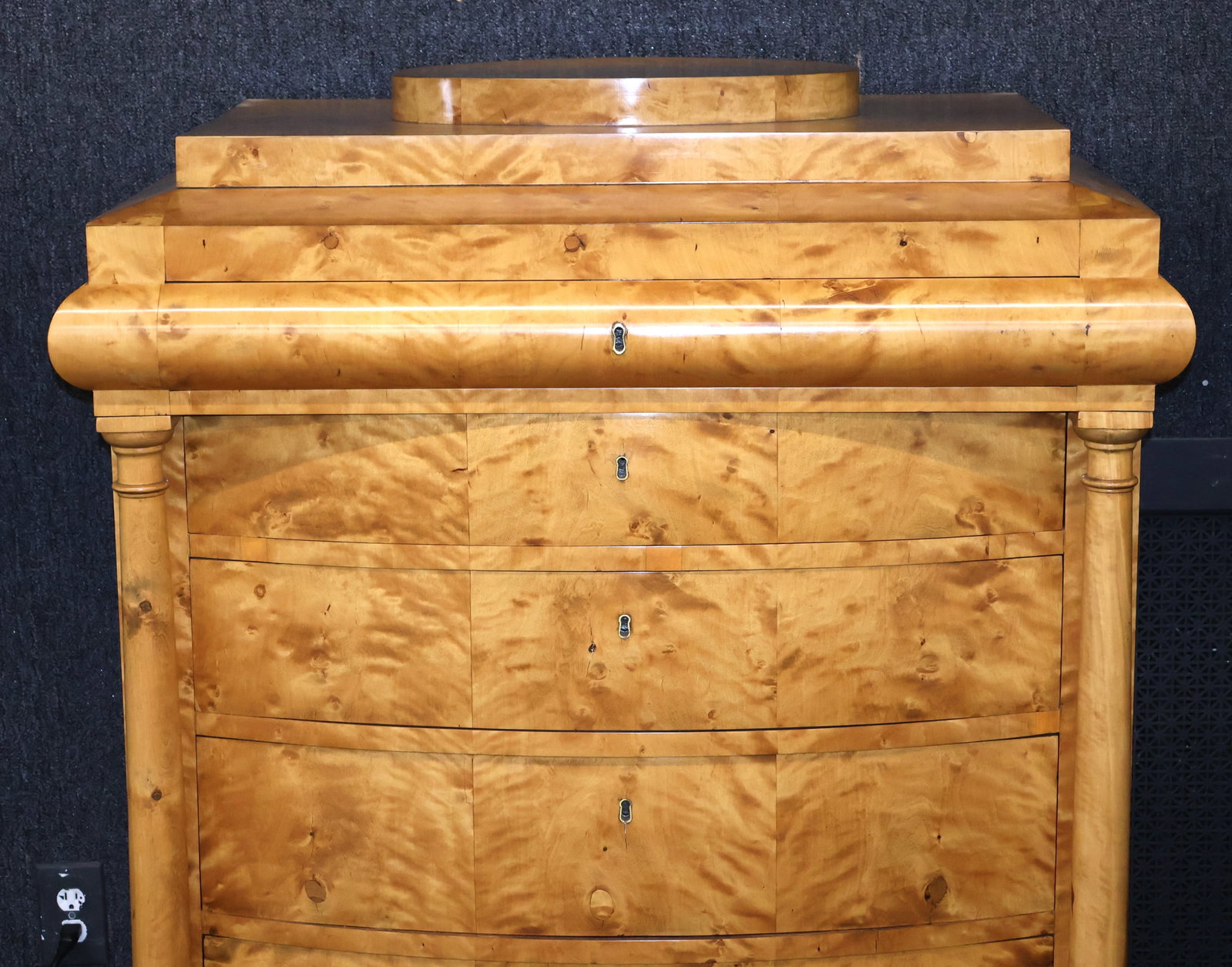 Biedermeier Figured Birch Commode - 2