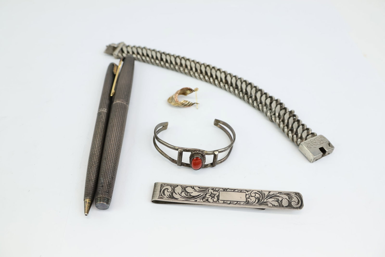 Vintage Group of Assorted Silver Accessories (1 of 13)