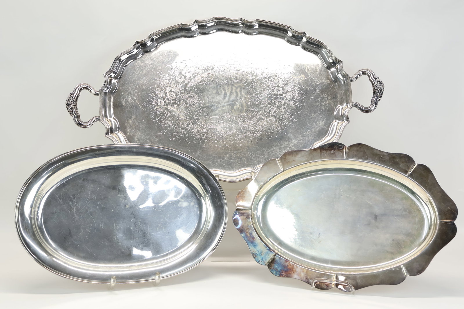 Silver Plated Double Handled Serving Tray (1 of 8)