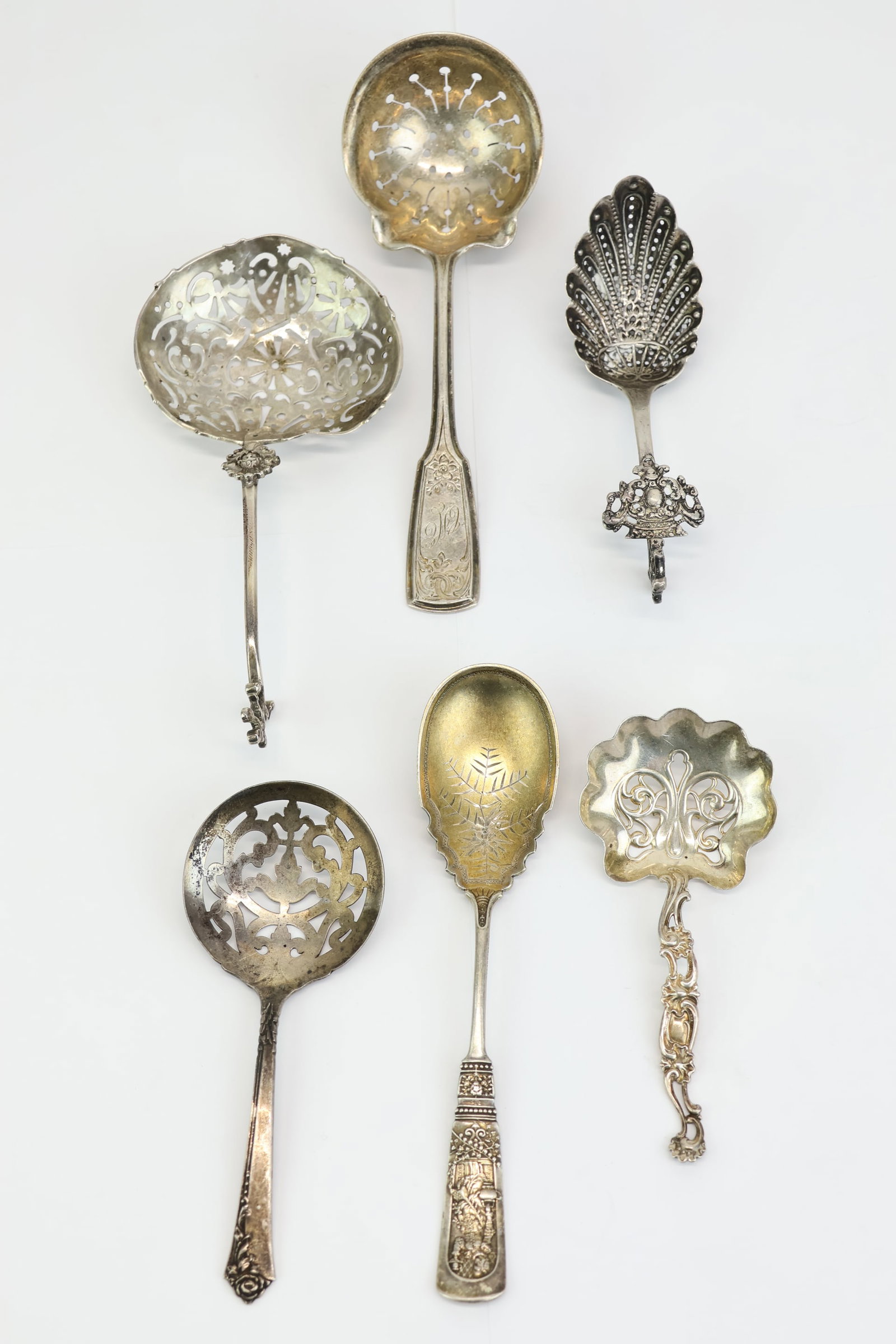 Group of Six Assorted Sterling Silver Serving Spoons (1 of 17)