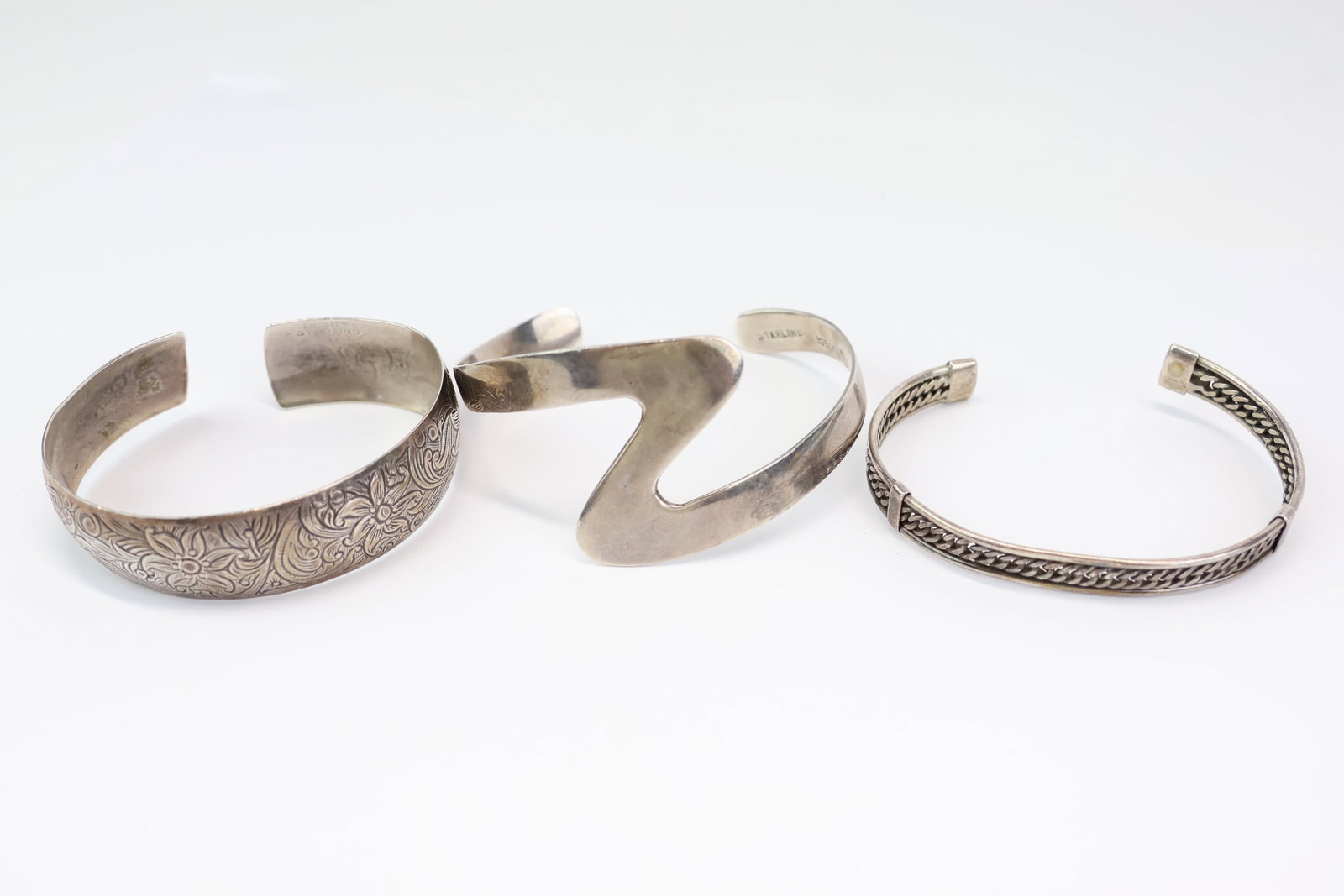 Taxco Mexican Sterling Silver Cuff Bracelet (1 of 11)