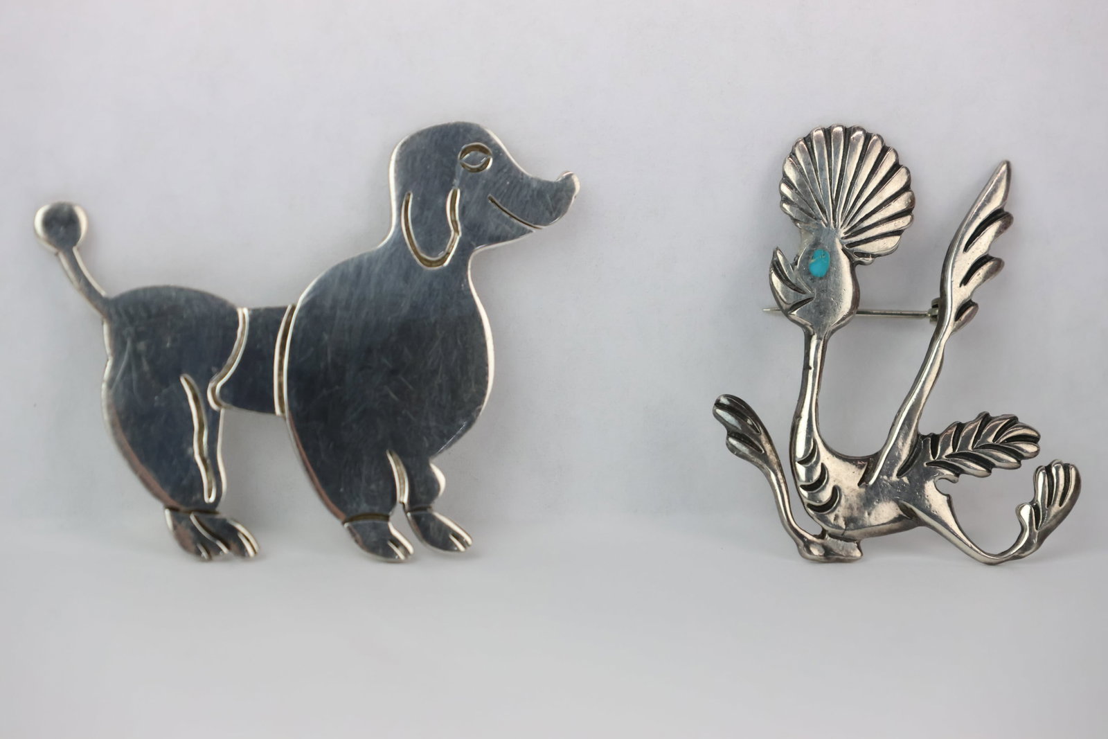 Vintage Native American Road Runner Pin (1 of 7)